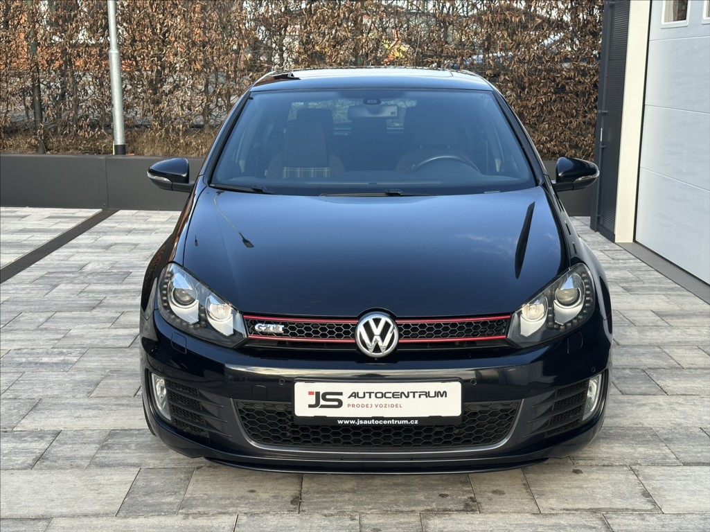 Volkswagen Golf 2,0 TSI 211PS VI GTI