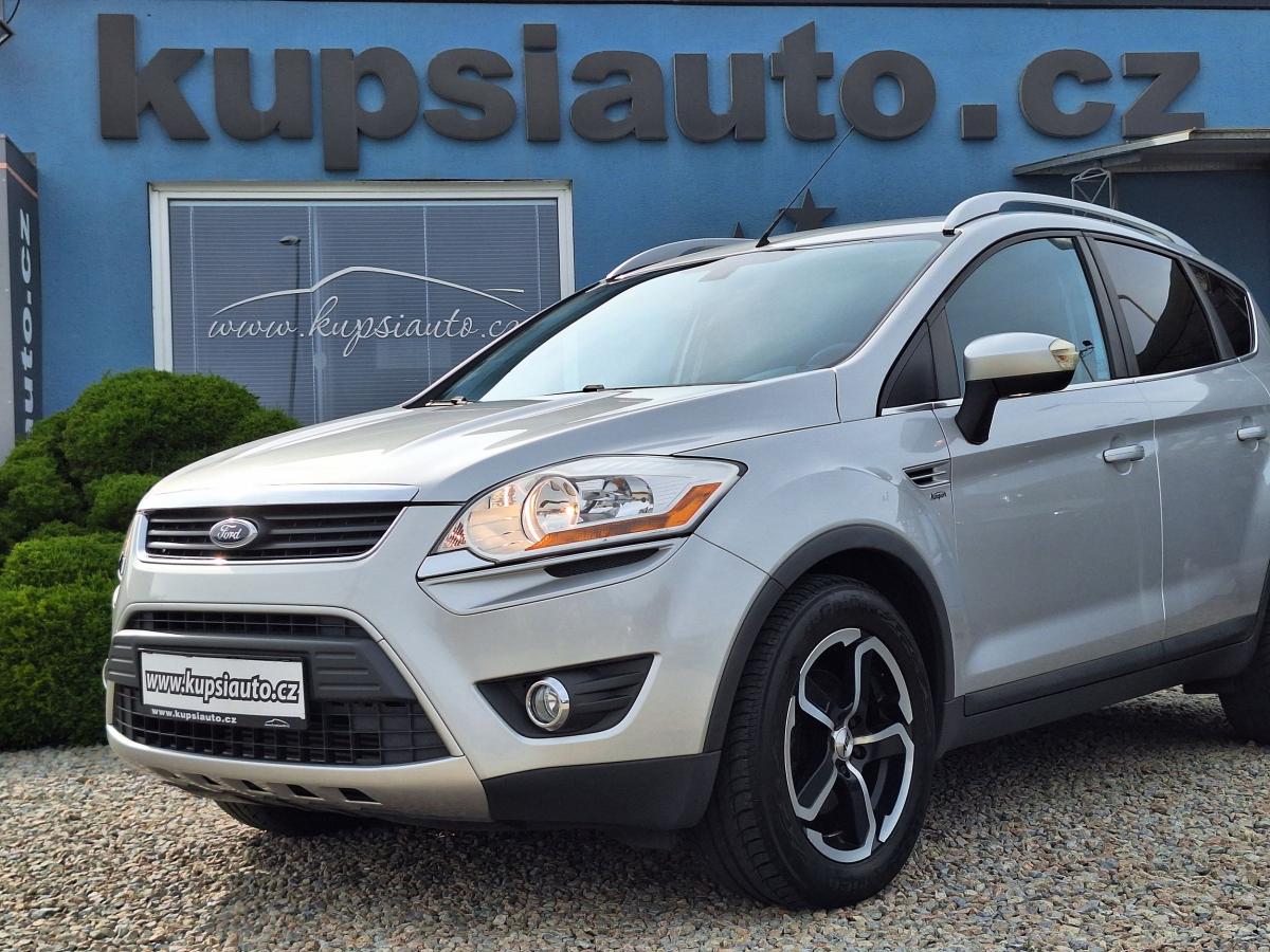 Ford Kuga 2,0TDCi 4x4 TITANIUM TOP STAV