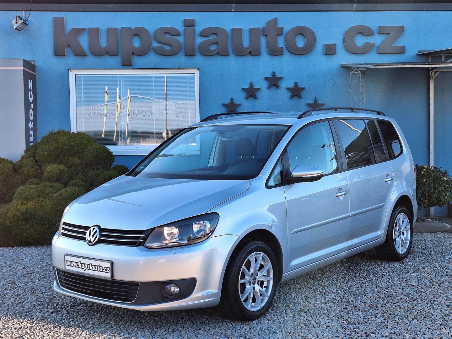 Volkswagen Touran 1,6TDi Comfortline NAVI, HF