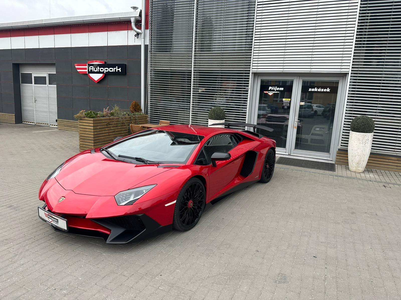 Lamborghini Aventador LP 750-4 SV Superveloce, LIFT