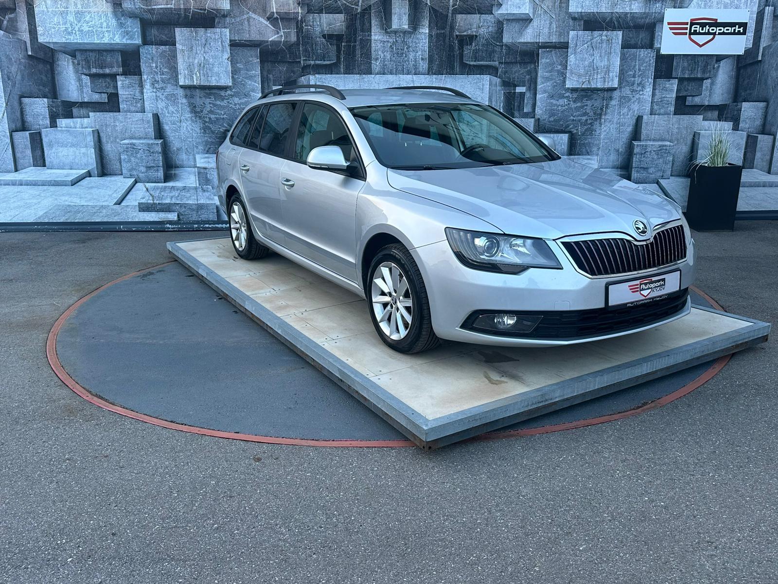 Škoda Superb 2.0TDi 103kW, 2.Majitel