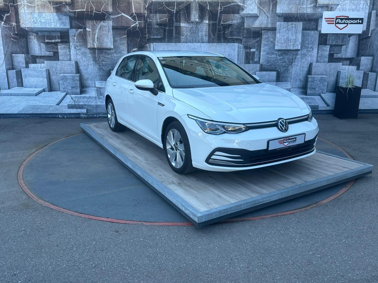 Volkswagen Golf 2.0TDi, 110KW,STYLE,MATRIX,DPH