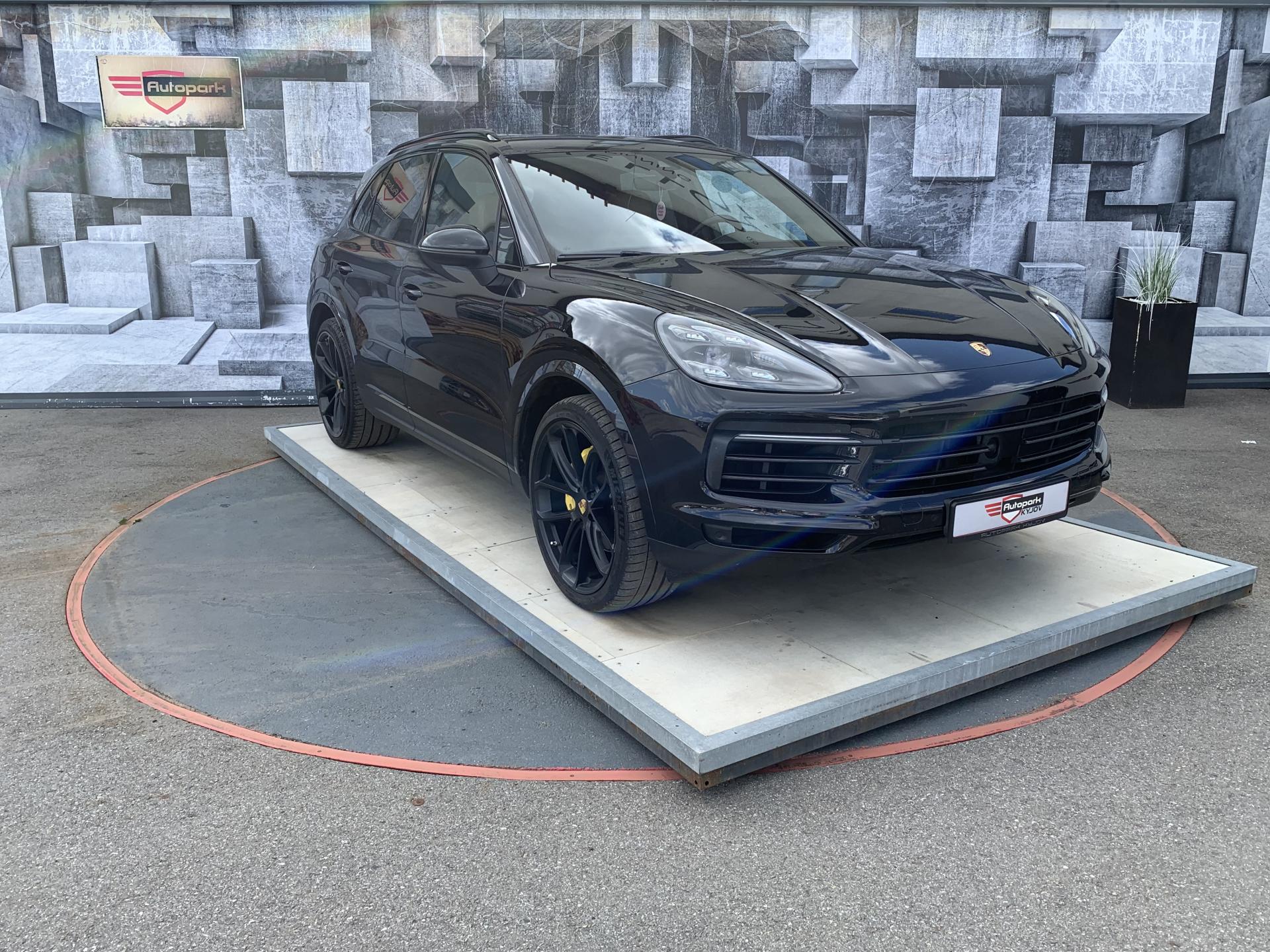 Porsche Cayenne 3.0i, 250KW, VZDUCH, ZÁRUKA