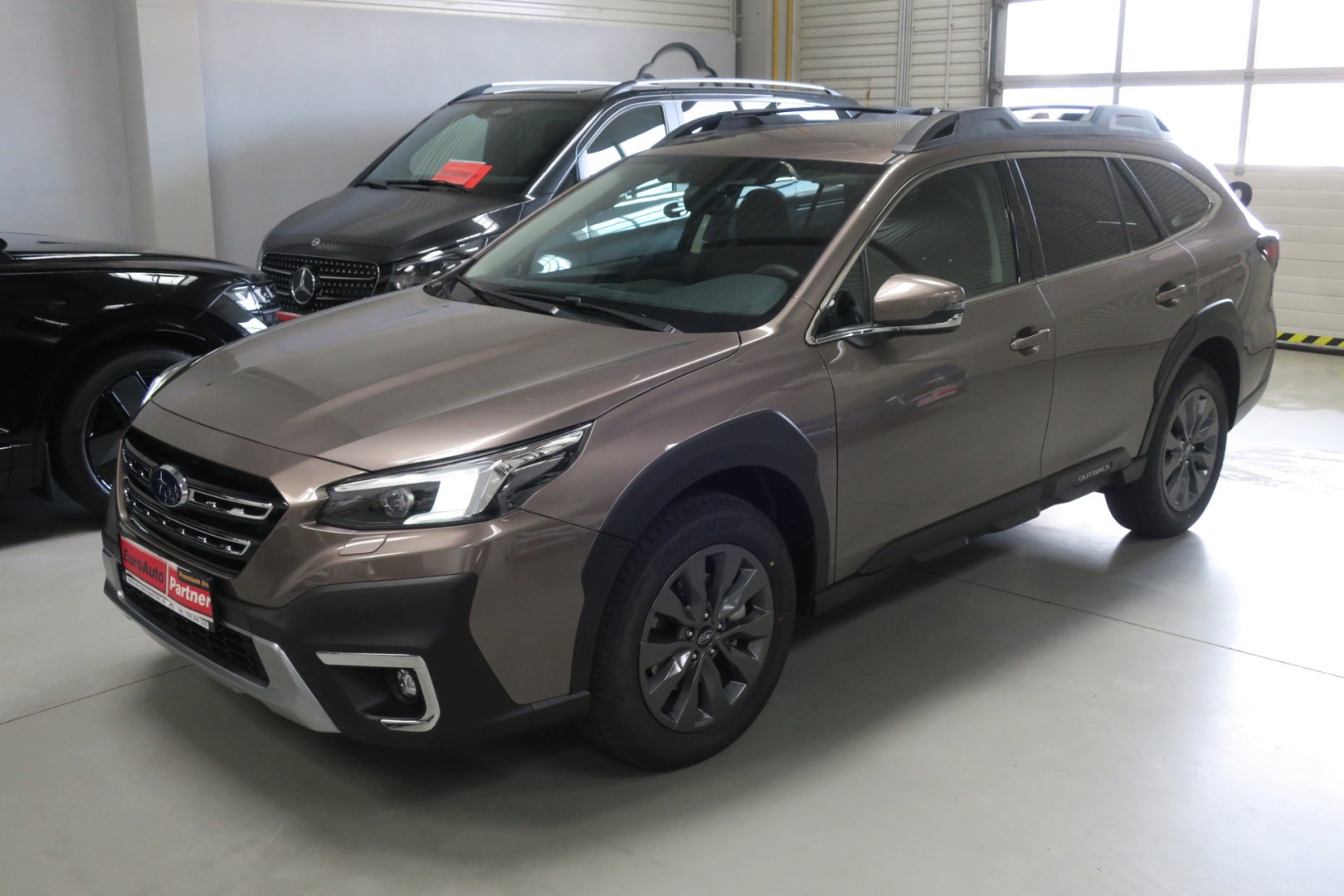 Subaru Outback ACTIVE 2.5i AWD NOVÝ VŮZ !!!