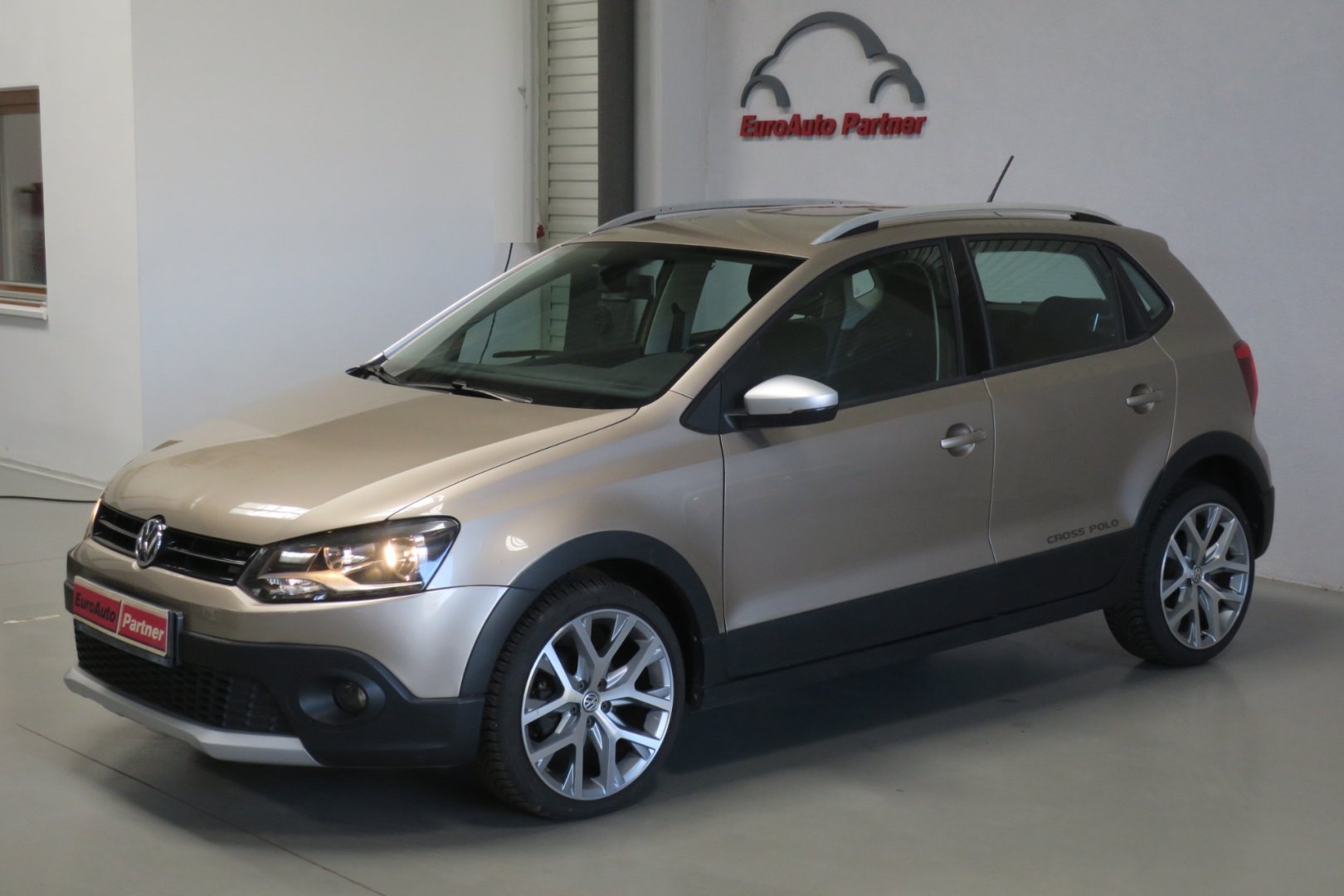 Volkswagen Polo 1.2 TSI BMT Cross ČR 1.maj.