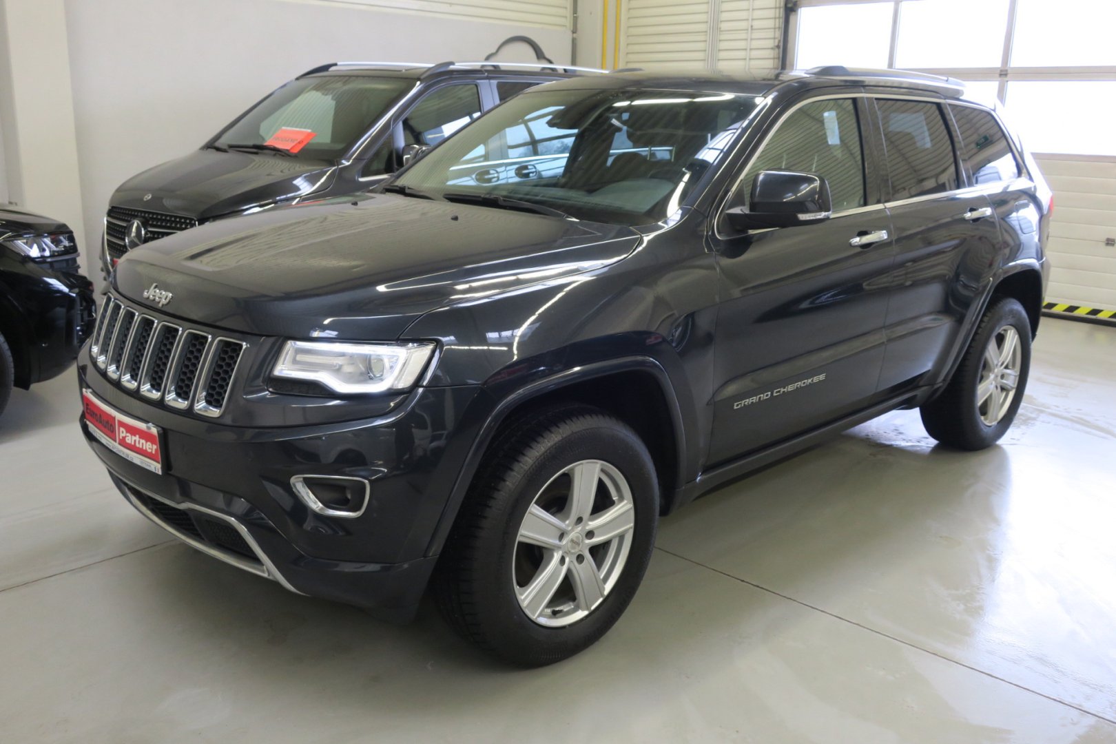 Jeep Grand Cherokee 3.0TD V6 140 kW ČR VZDUCH