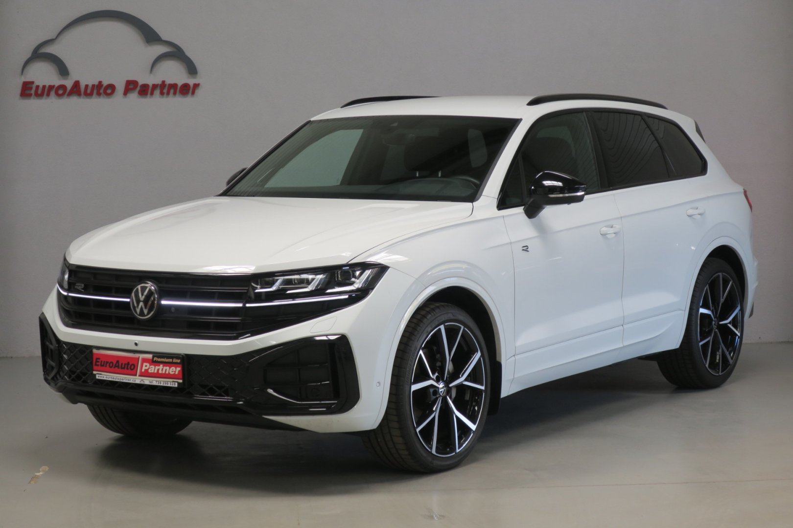 Volkswagen Touareg R-LINE 3,0TDI 210kW Nez.Top.