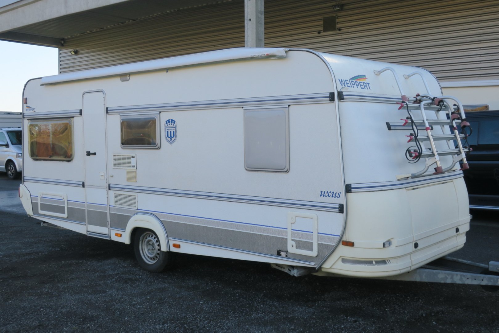 Weippert 555 LUXUS, předstan