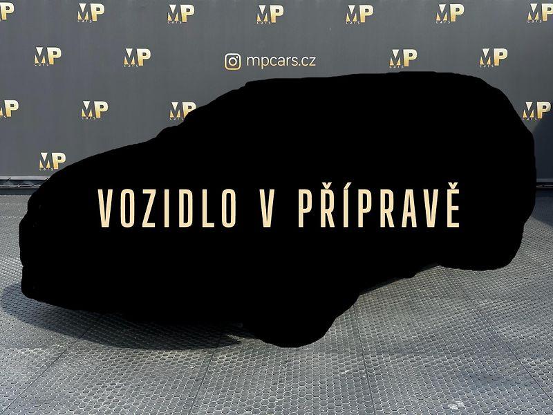 Volvo V60 2,0 T8 4X4 RECHARGE, R-Design