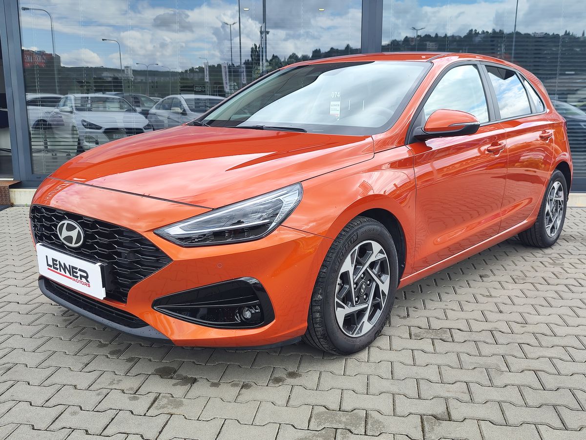 Hyundai i30 1.0 T-GDI/73kW Smart DCT