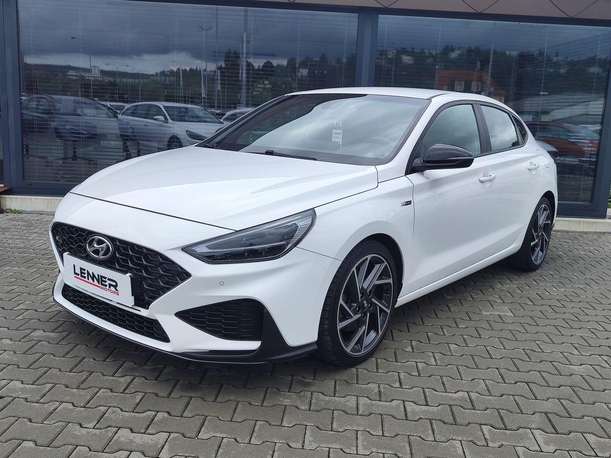 Hyundai i30 1.5 T-GDI/117kW N-Line DCT