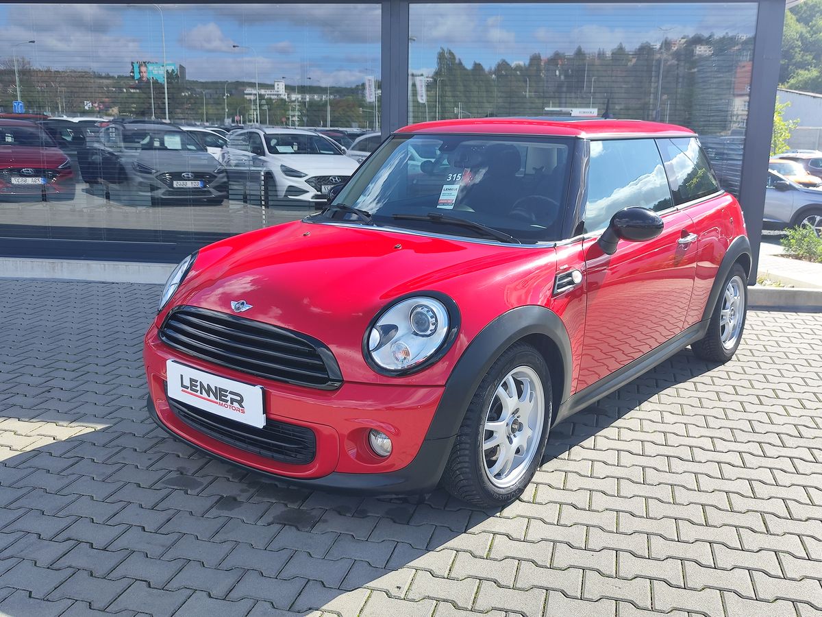 Mini Cooper 1.6/90kW PANO,NAVI