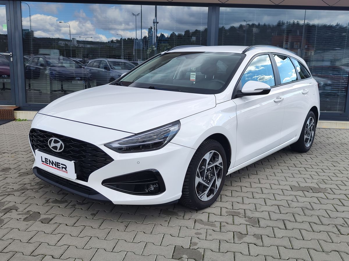 Hyundai i30 1.5 T-GDI/103kW Smart DCT