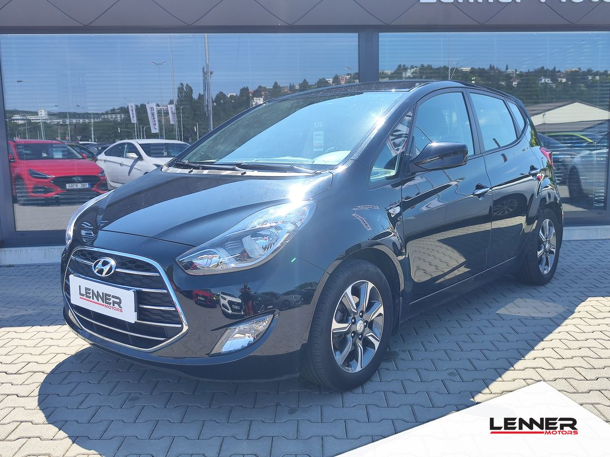 Hyundai ix20 1.4i/66kW Trikolor Club