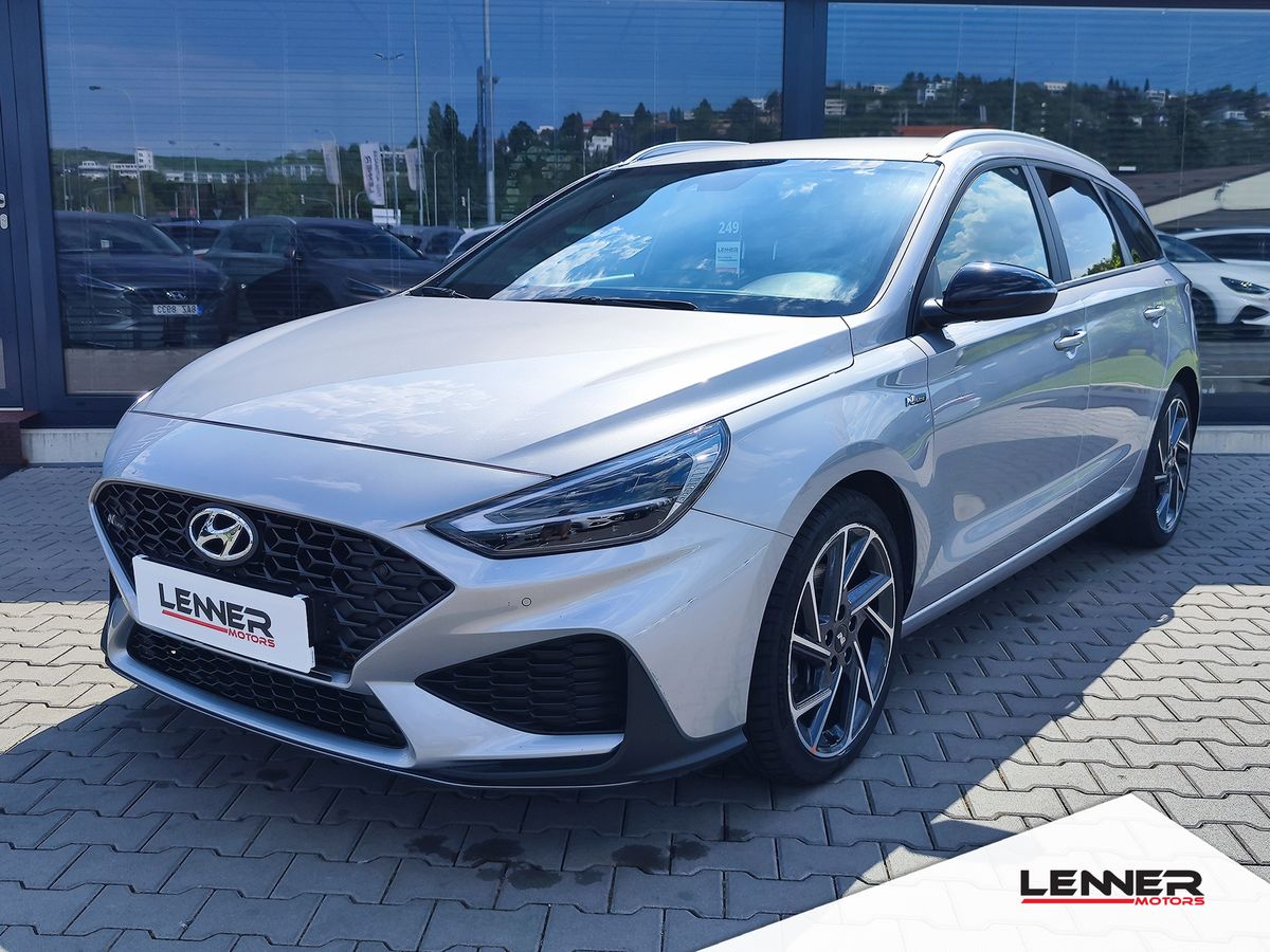 Hyundai i30 1.5 T-GDI/117kW N-Line DCT