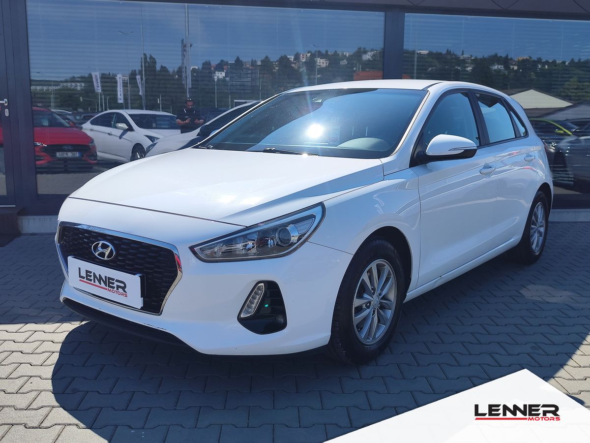 Hyundai i30 1.4i/73kW Trikolor Komfort