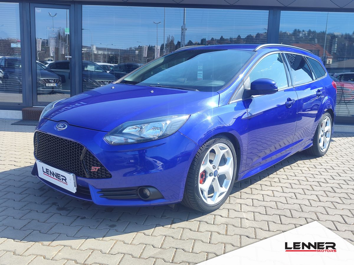 Ford Focus 2.0 EcoBoost/ ST