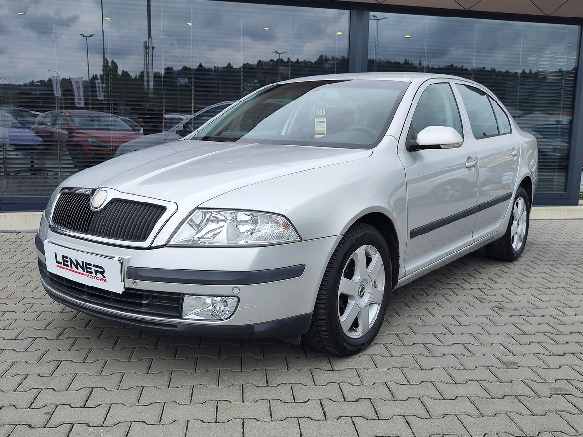 Škoda Octavia 1.6 FSI/85kW Elegance