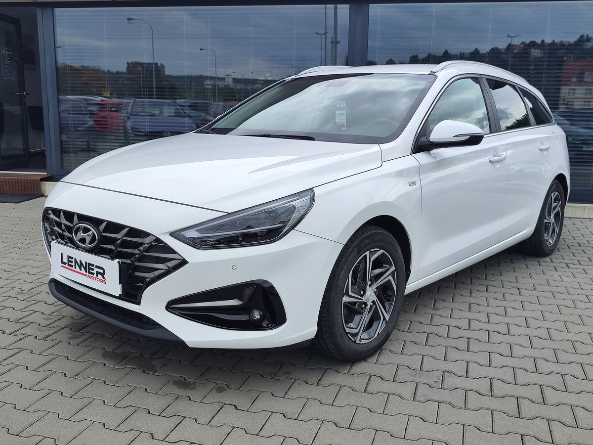 Hyundai i30 1.5 T-GDI/117kW Smart Navi