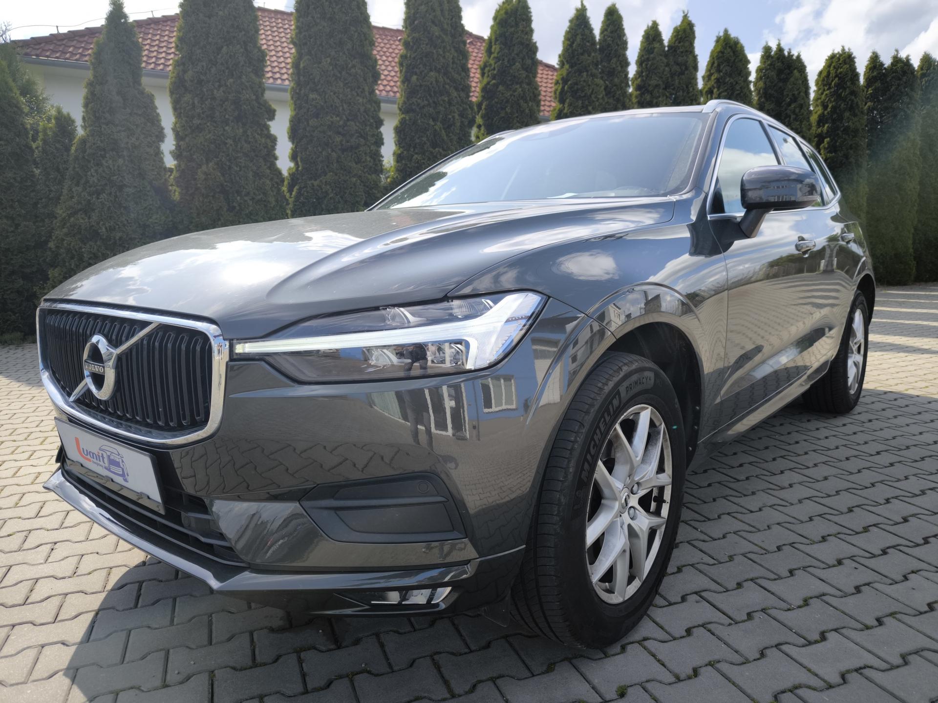 Volvo XC60 2.0i B5 AWD Momentum Pro