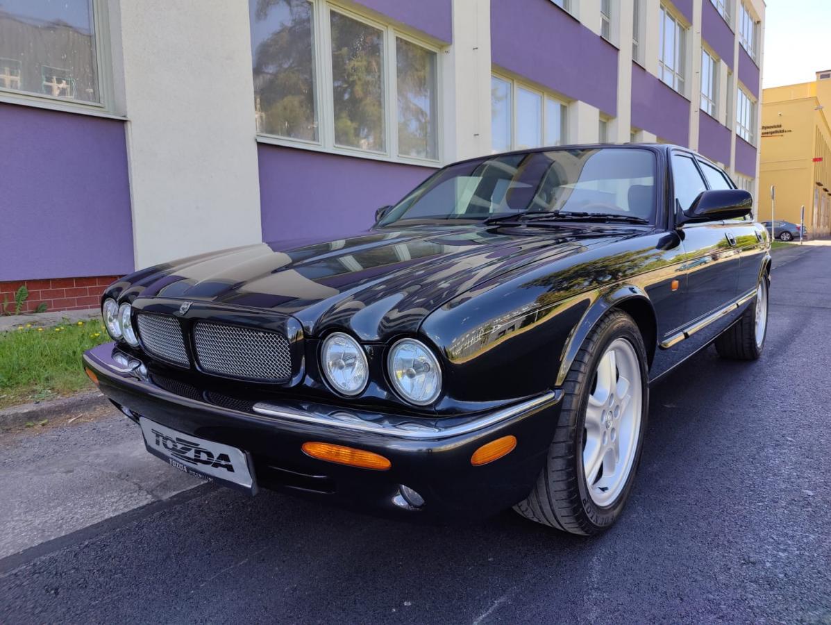 Jaguar XJR V8 SUPERCHARGED /267 kW/