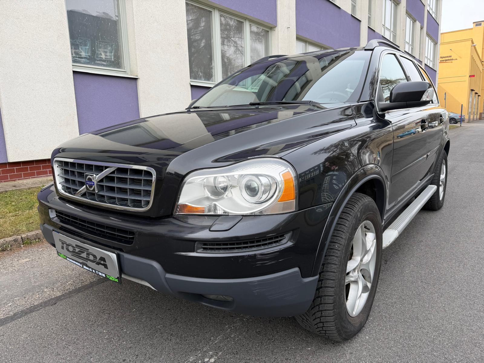 Volvo XC90 2,4 D5 AWD / 1.maj. / ČR /
