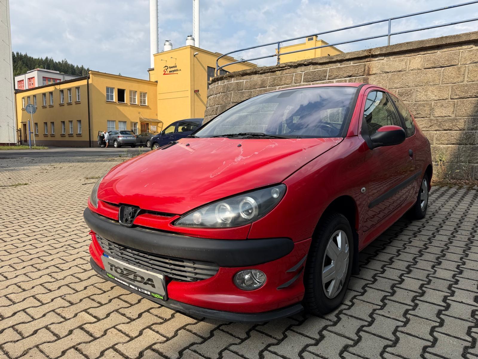 Peugeot 206 1,4i / 55 kW / sada pneu