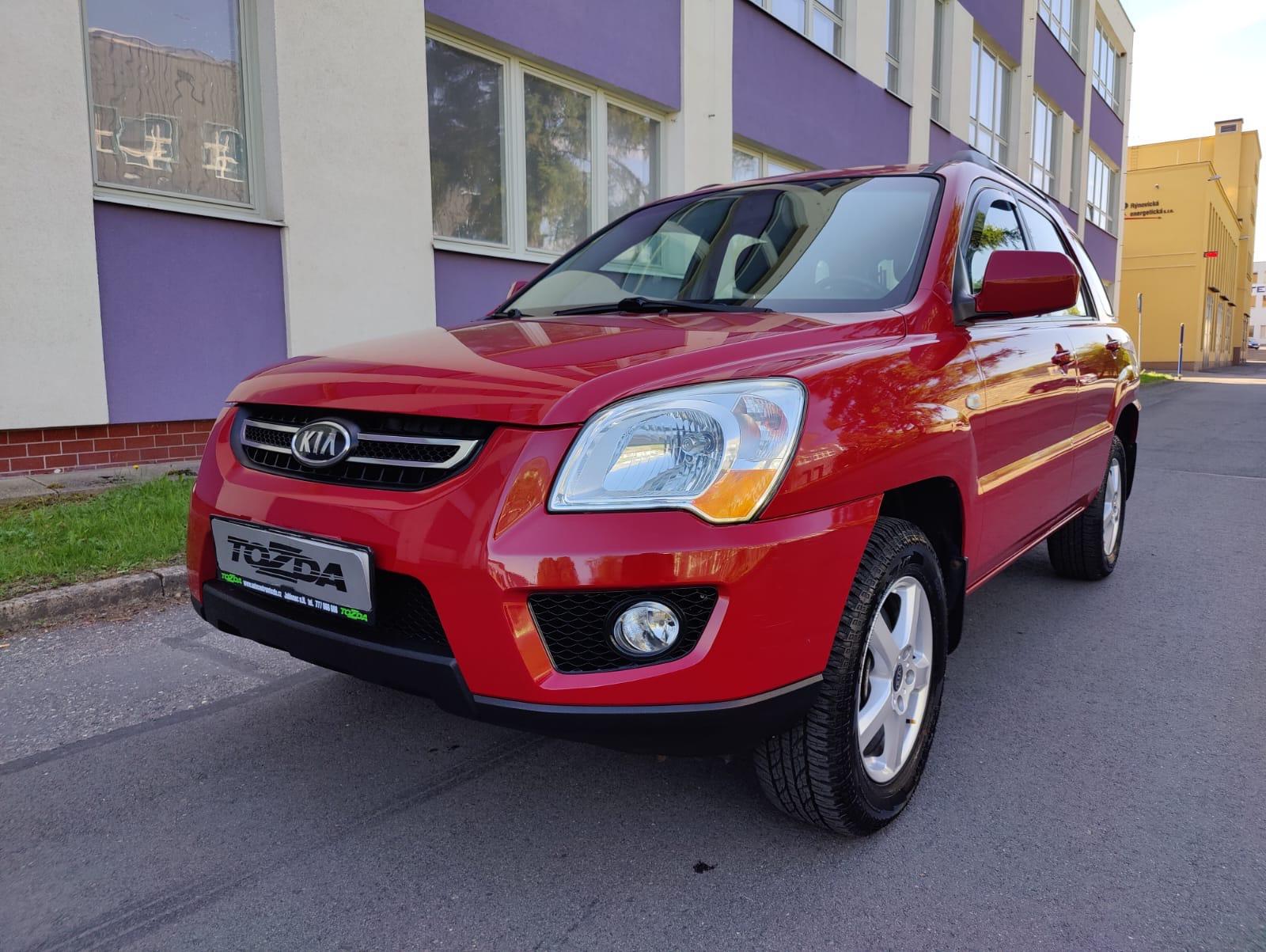 Kia Sportage 2,0 CRDi 4WD /servis/pneu
