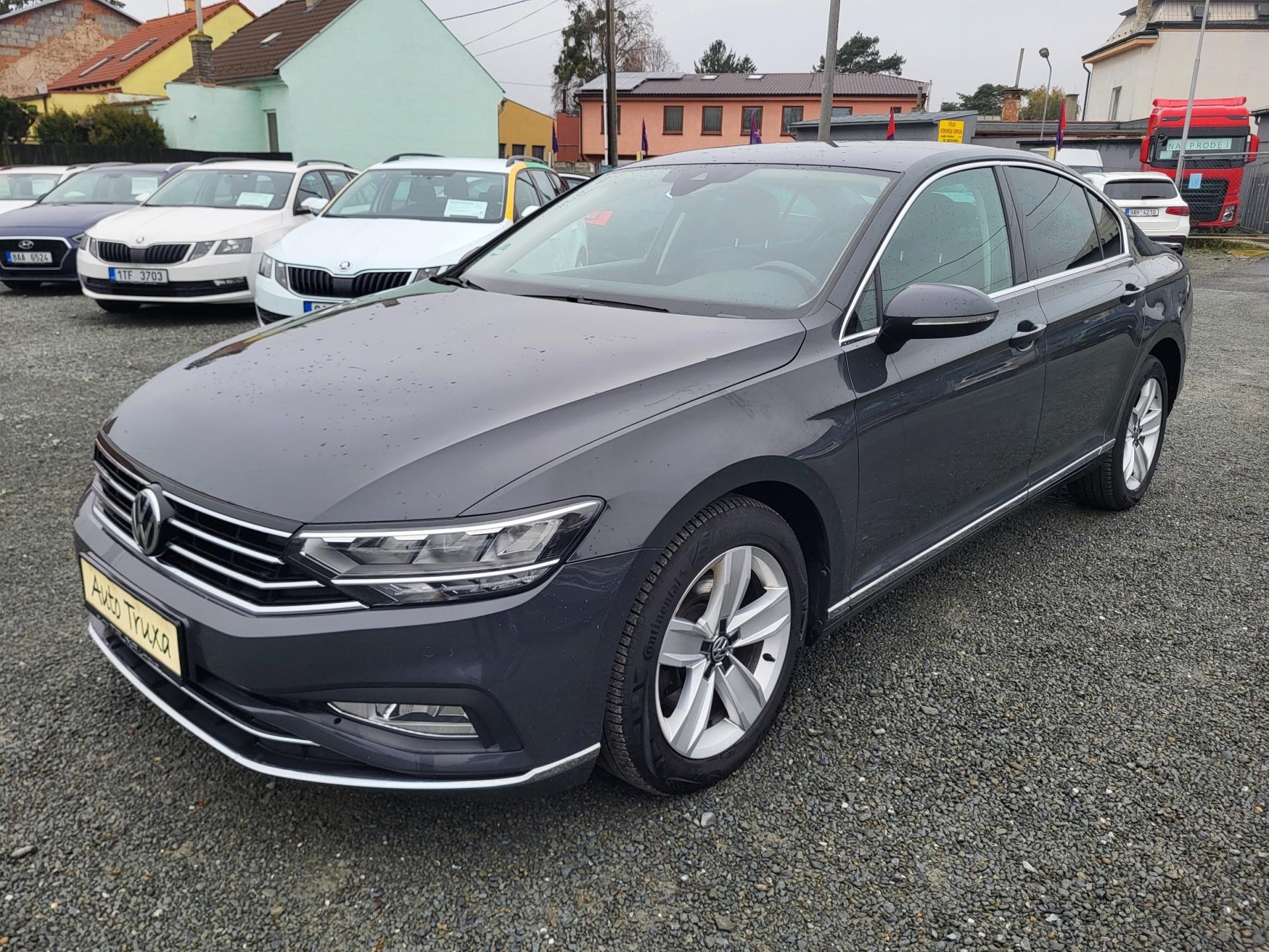 Volkswagen Passat SEDAN 2.0 TDi ELEGANCE *ČR