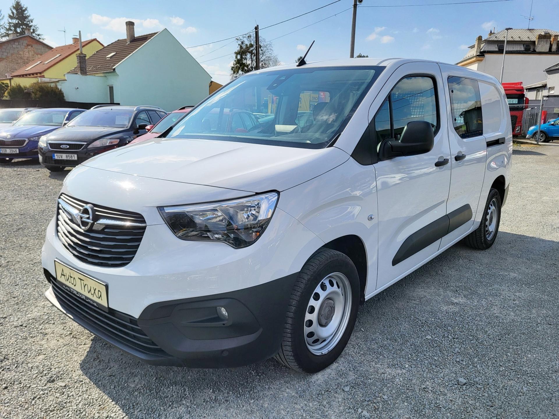 Opel Combo CREW VAN XL 1.5 D 5-míst *ČR