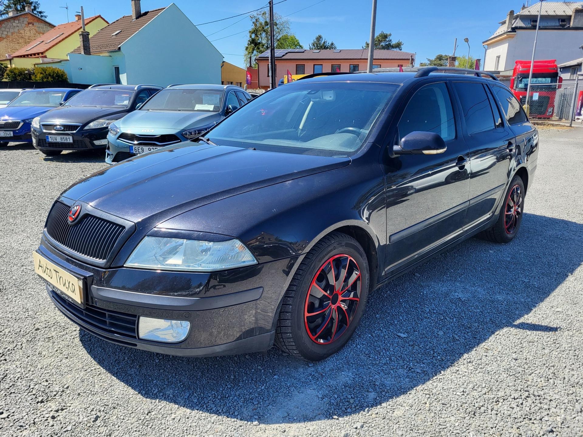 Škoda Octavia II combi 2.0 TDi DSG ELEGANCE