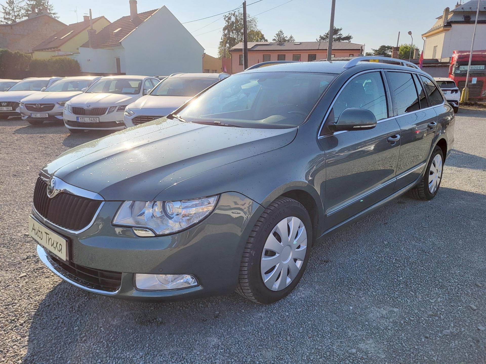 Škoda Superb II combi 2.0 TDi DSG ELEGANCE