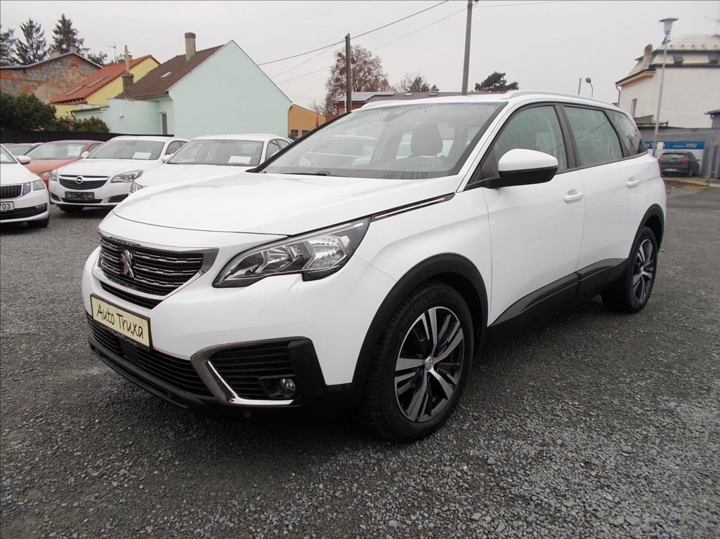 Peugeot 5008 ACTIVE 1.6 BlueHDi 120k 7-míst