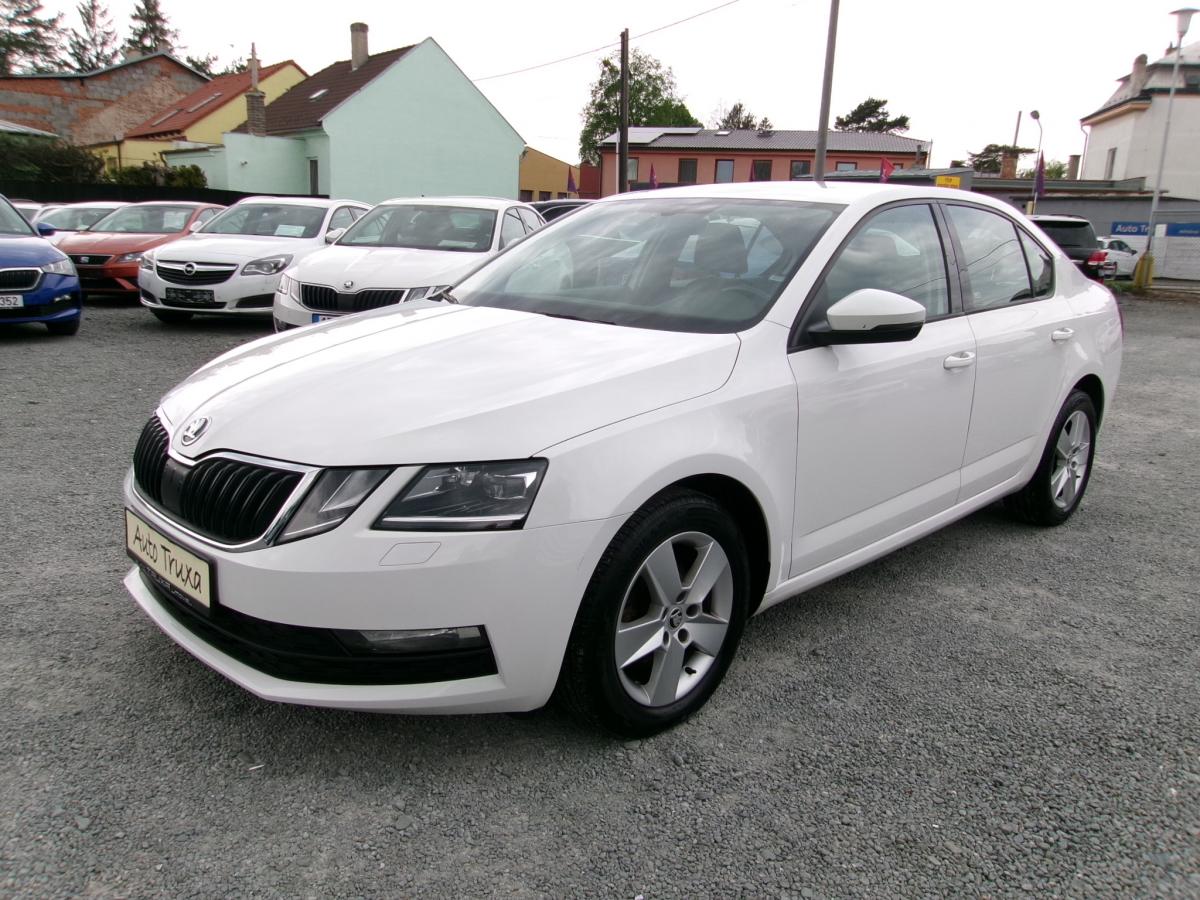 Škoda Octavia 1.6 TDi 85kW AMBITION+ *ČR
