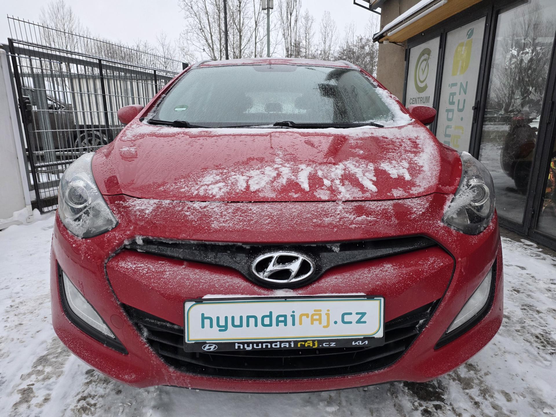 Hyundai i30 1.6-TAŽNÉ 1,3t-PRAV.SERVIS