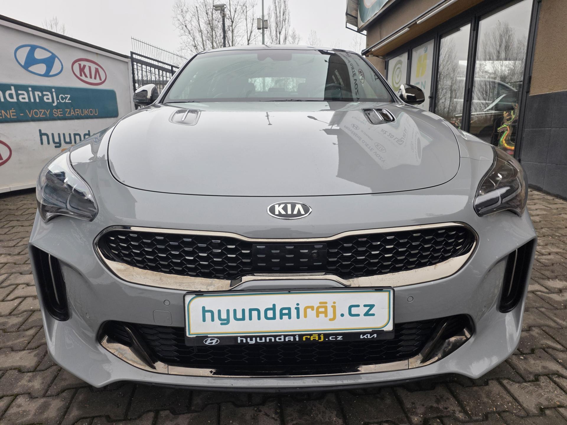 Kia Stinger 3.3-GT-PANORAMA-MAX.VÝBAVA