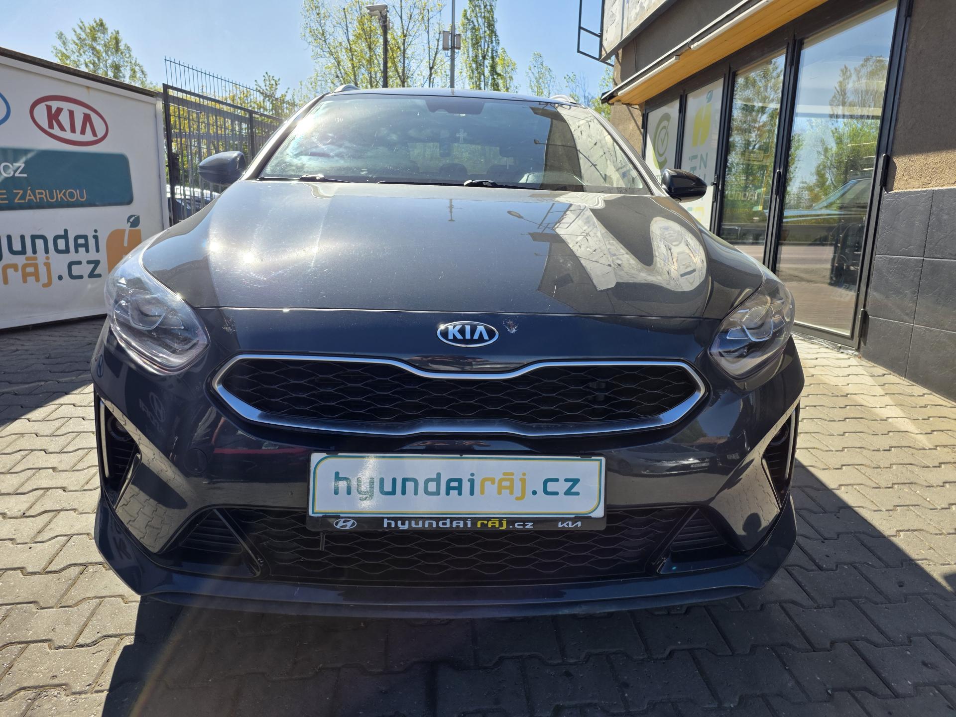Kia Ceed 1.6-GT-LINE-AUTOMAT-TAŽNÉ