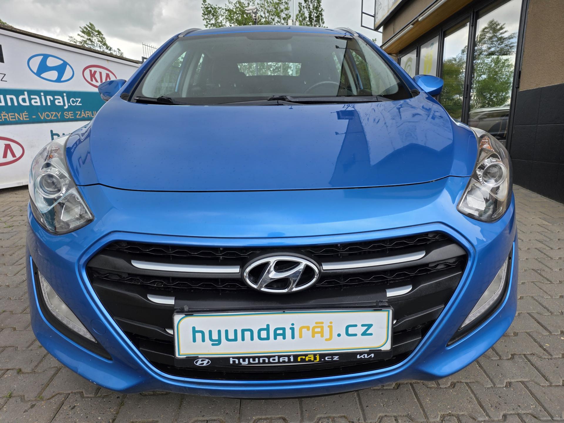 Hyundai i30 1.6-NÍZKÁ SPOTŘEBA- 5l/100km