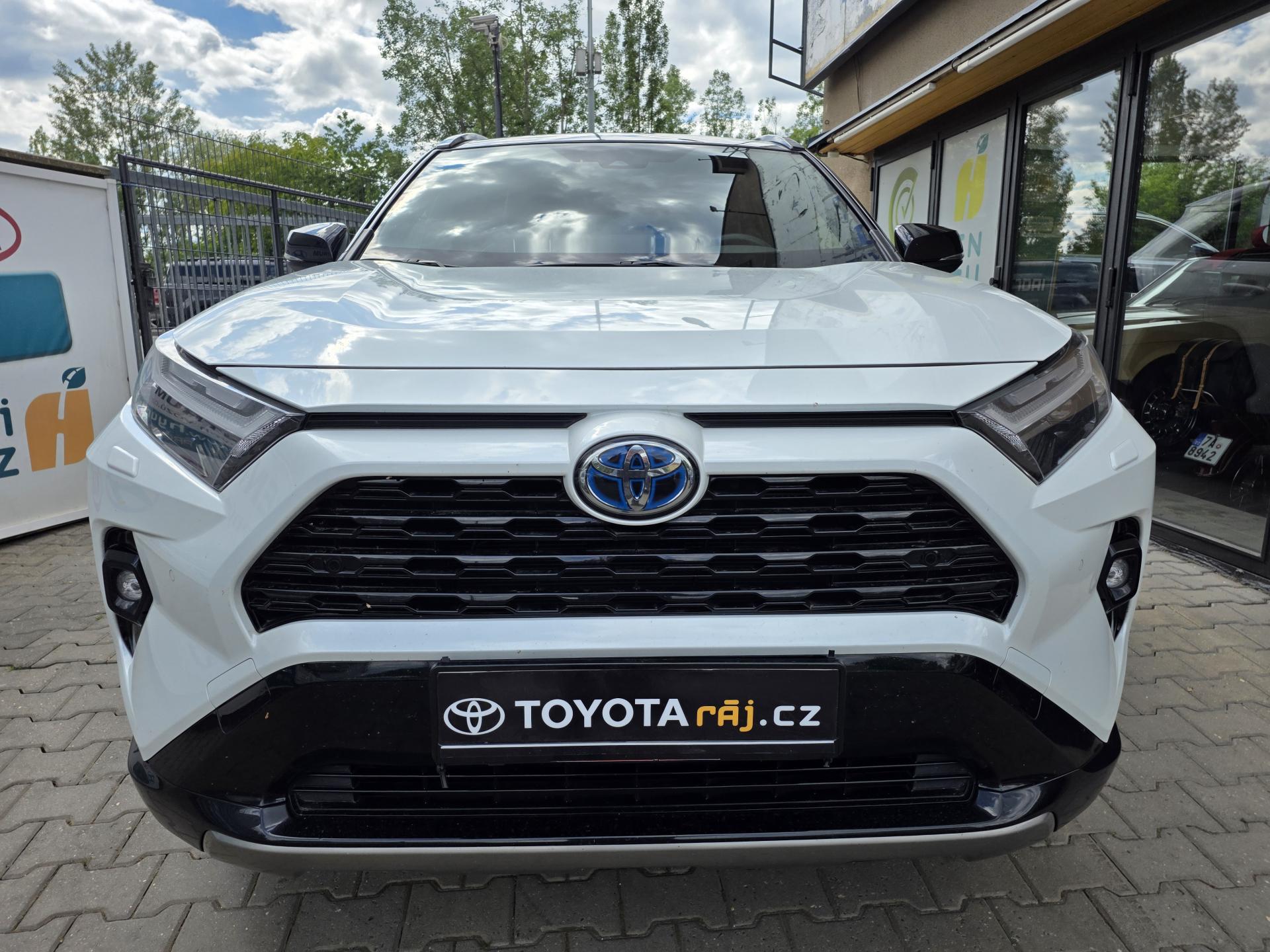 Toyota RAV4 2.5-HYBRID-KŮŽE-NAVI-KAMERA