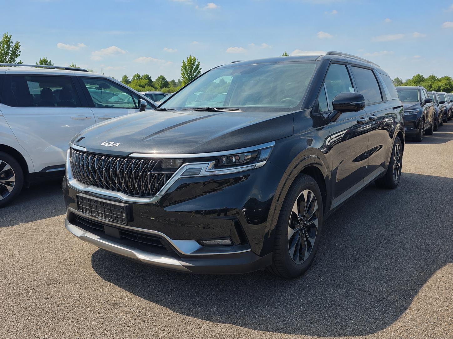 Kia Carnival 2.2-9MÍST-TOP VÝBAVA.2stř.okno