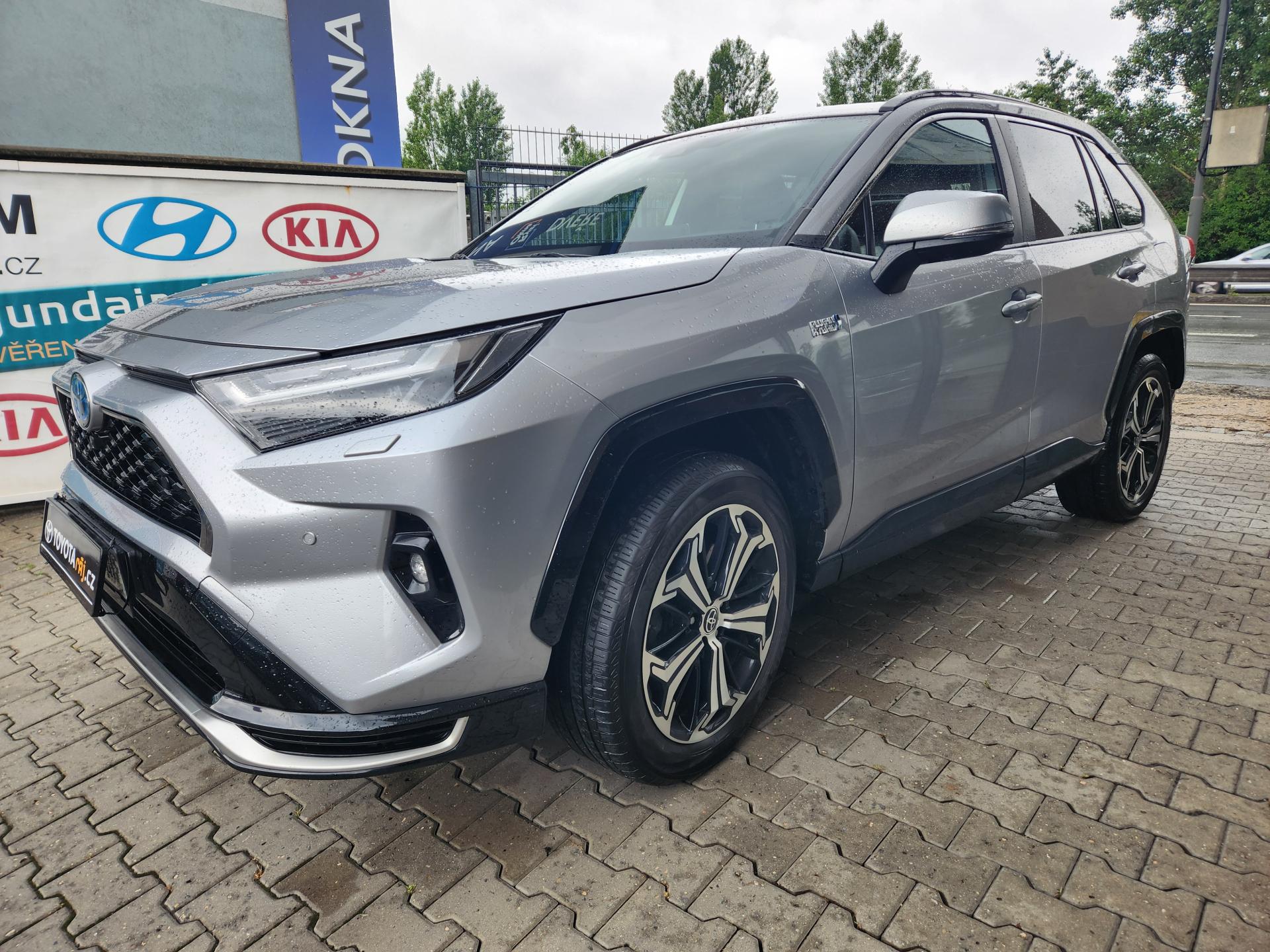 Toyota RAV4 2.5-AUTOMAT-NAVI-KŮŽE-KAMERA