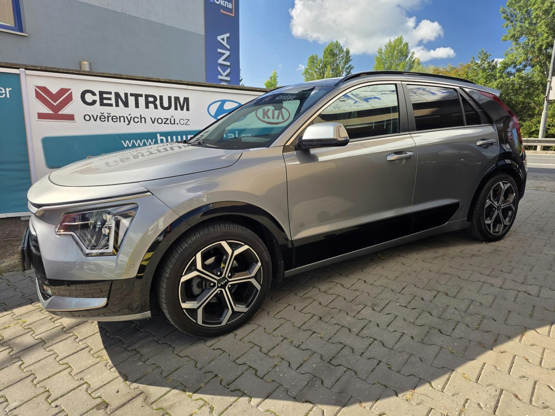 Kia Niro 1.6-HYBRID-V ZÁRUCE-NAVI-KŮŽE