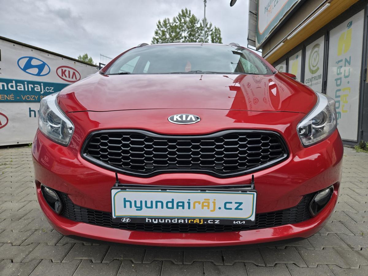 Kia Ceed 1.6-NÍZKÉ KM-KLIMA-SENZORY