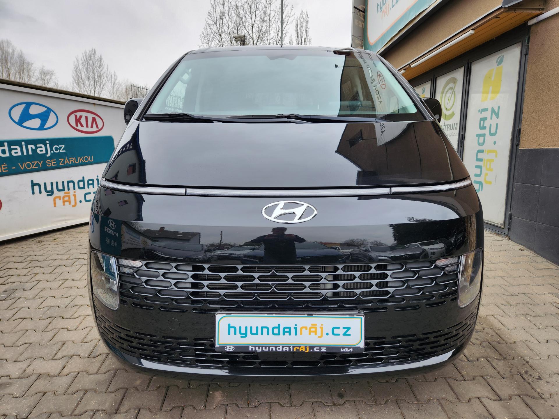 Hyundai Staria 2.2-CRDi-4x4-9míst-PREMIUM