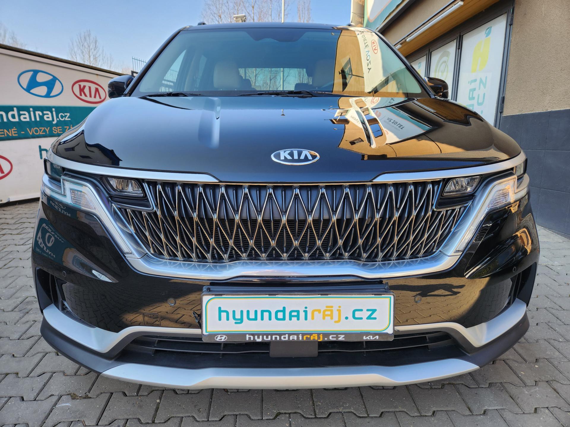 Kia Carnival 2.2-9míst-DPH-nový model