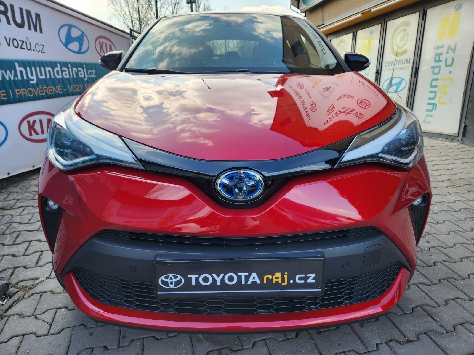 Toyota C-HR 1.8-1.majitelTOP VÝBAVA-HYBRID