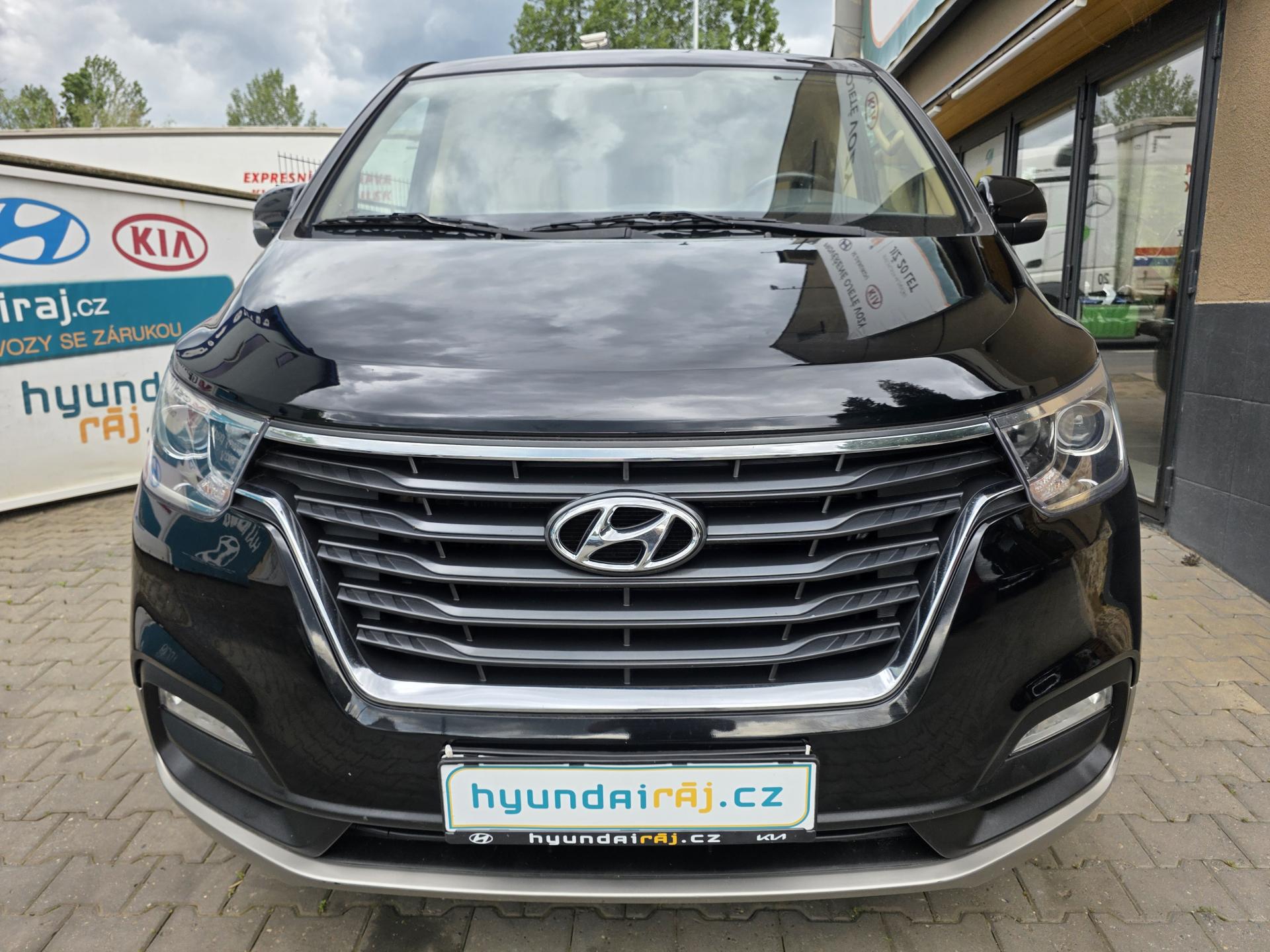 Hyundai H 1 2.5-9míst-MAX.výbava-TOP stav