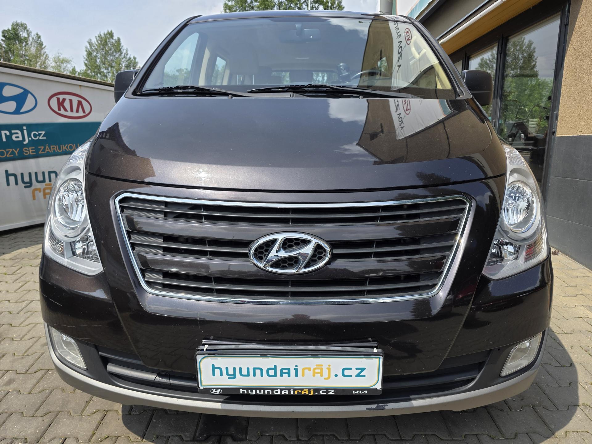 Hyundai H 1 2.5-8 míst-AUTOMAT-KAMERA