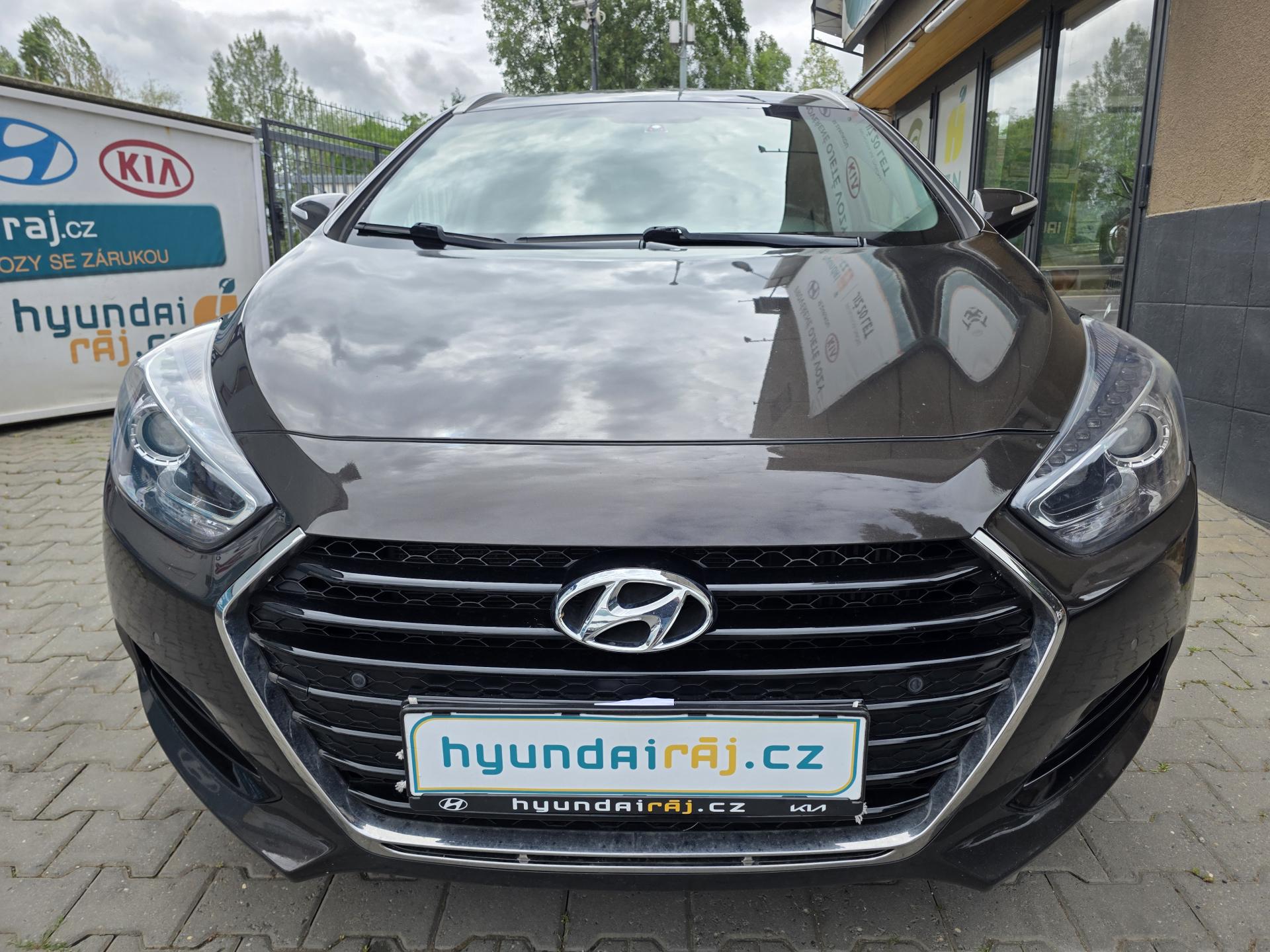 Hyundai i40 1.7-1.MAJITEL-DPH-FA SERVIS