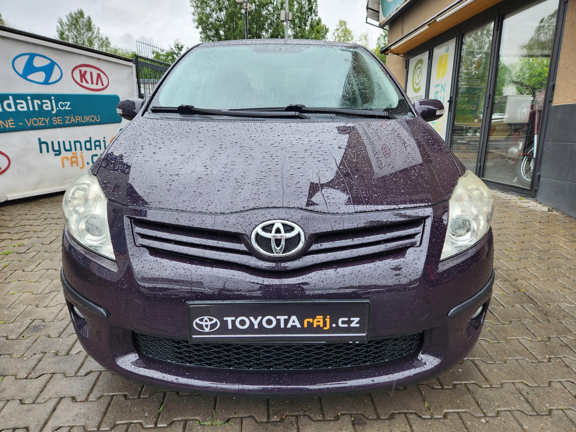Toyota Auris 1.6PRAV.ZNAČKOVÝ SERVIS TSUSHO